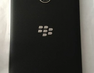 Blackberry passport Silver edition
