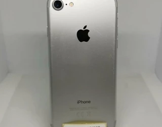 Apple Iphone 7 32 GB silver