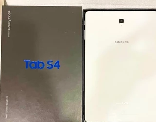 Samsung S4 64gb 10.5”
